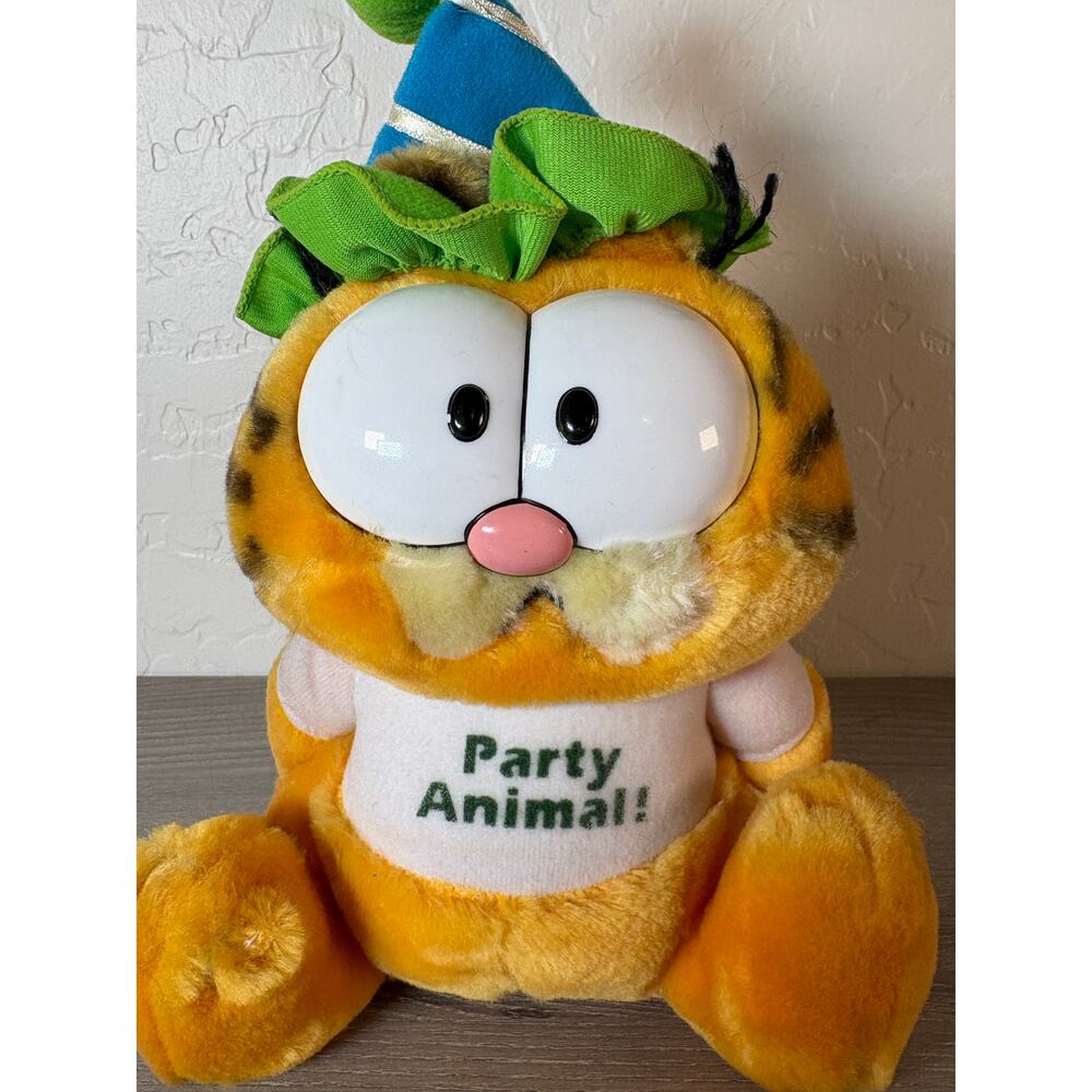Vintage Garfield Plush Doll Cat White Shirt "Party Animal" Hat-‎ 1981- EUC